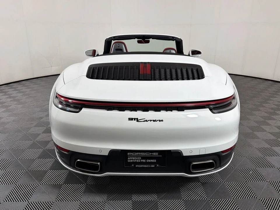 2024 Porsche 992 Carrera - Image 10 of 30