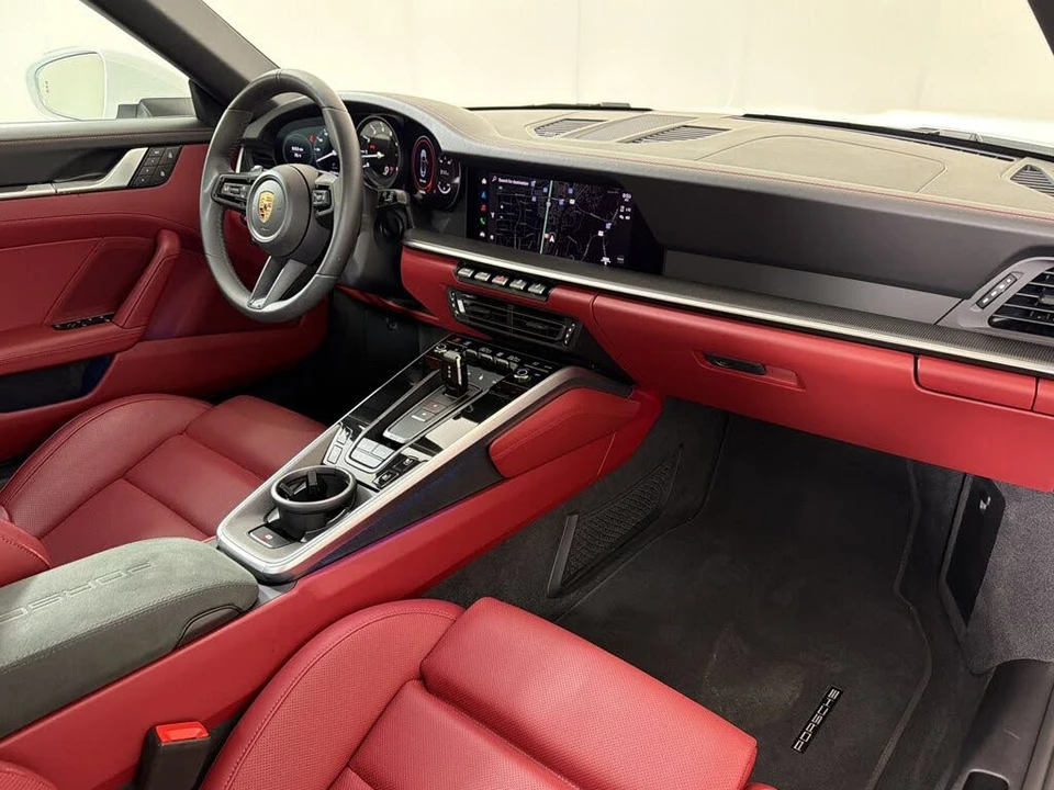 2024 Porsche 992 Carrera - Image 29 of 30