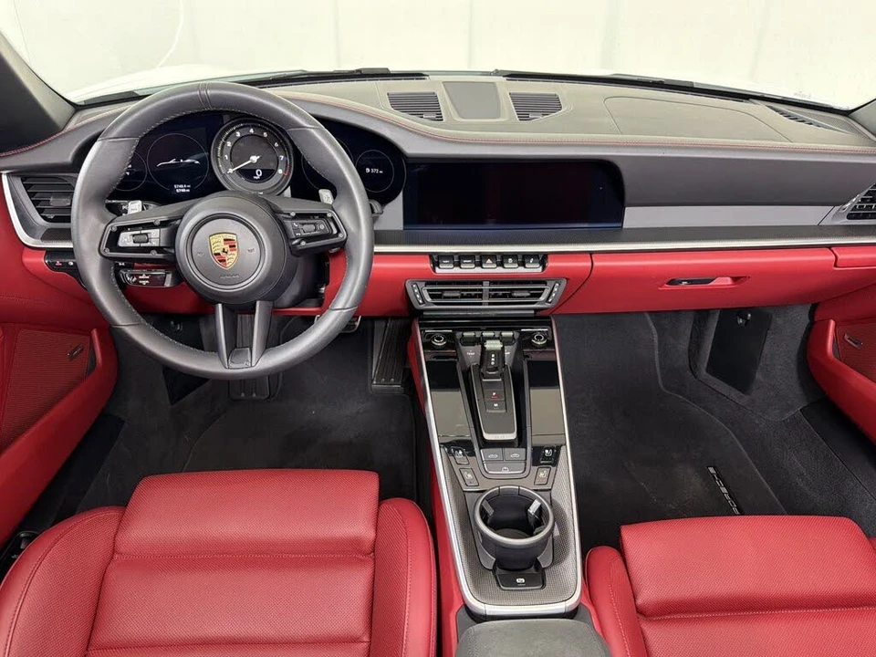 2024 Porsche 992 Carrera - Image 15 of 30