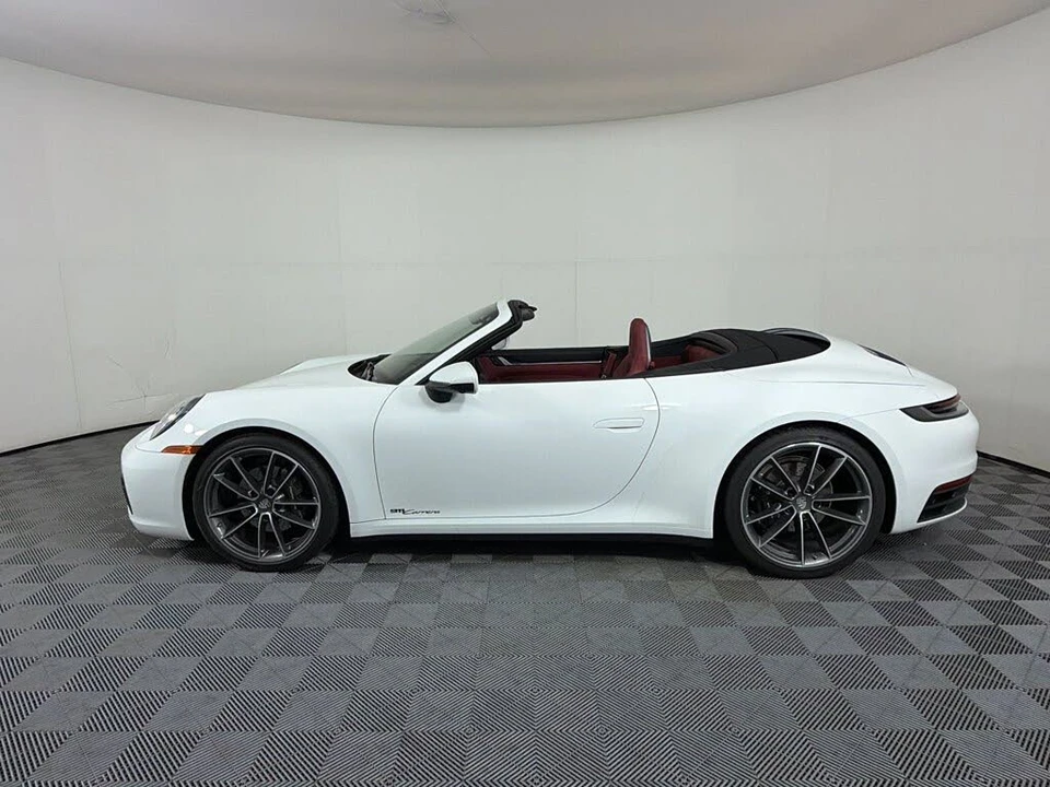 2024 Porsche 992 Carrera - Image 2 of 30