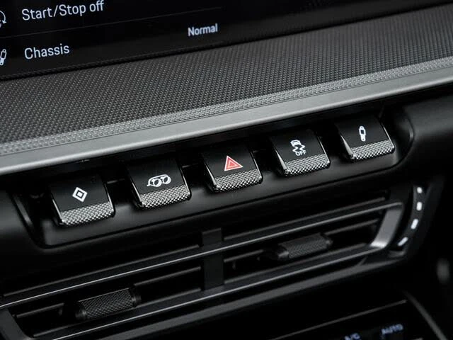 2024 Porsche 992 Carrera - Image 22 of 31