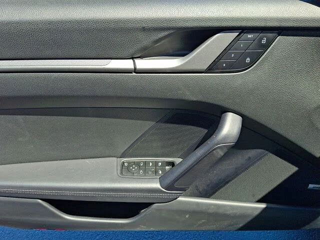 2024 Porsche 992 Carrera - Image 17 of 31