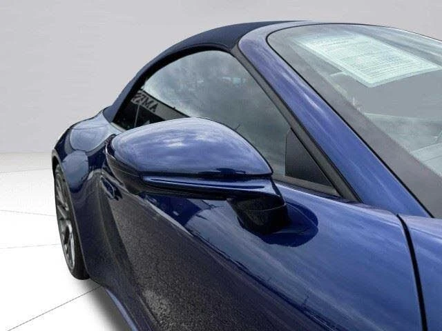 2024 Porsche 992 Carrera - Image 8 of 31