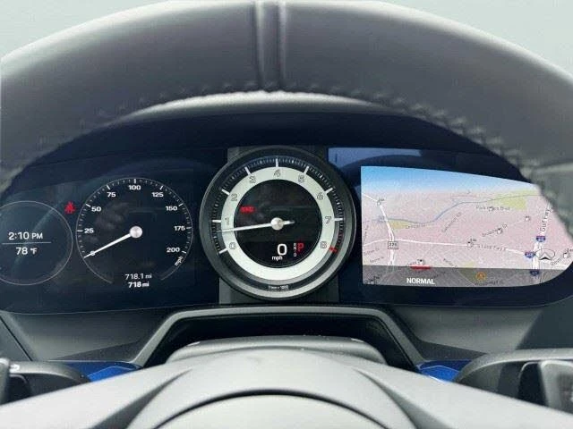 2024 Porsche 992 Carrera - Image 26 of 31