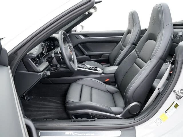 2024 Porsche 992 Carrera - Image 6 of 31