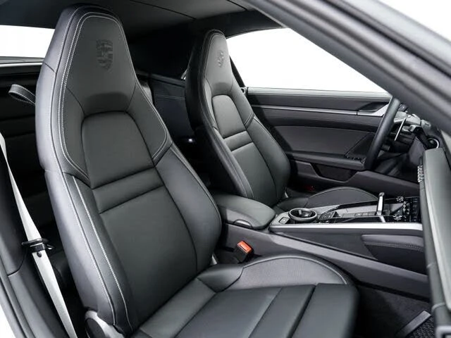 2024 Porsche 992 Carrera - Image 29 of 31