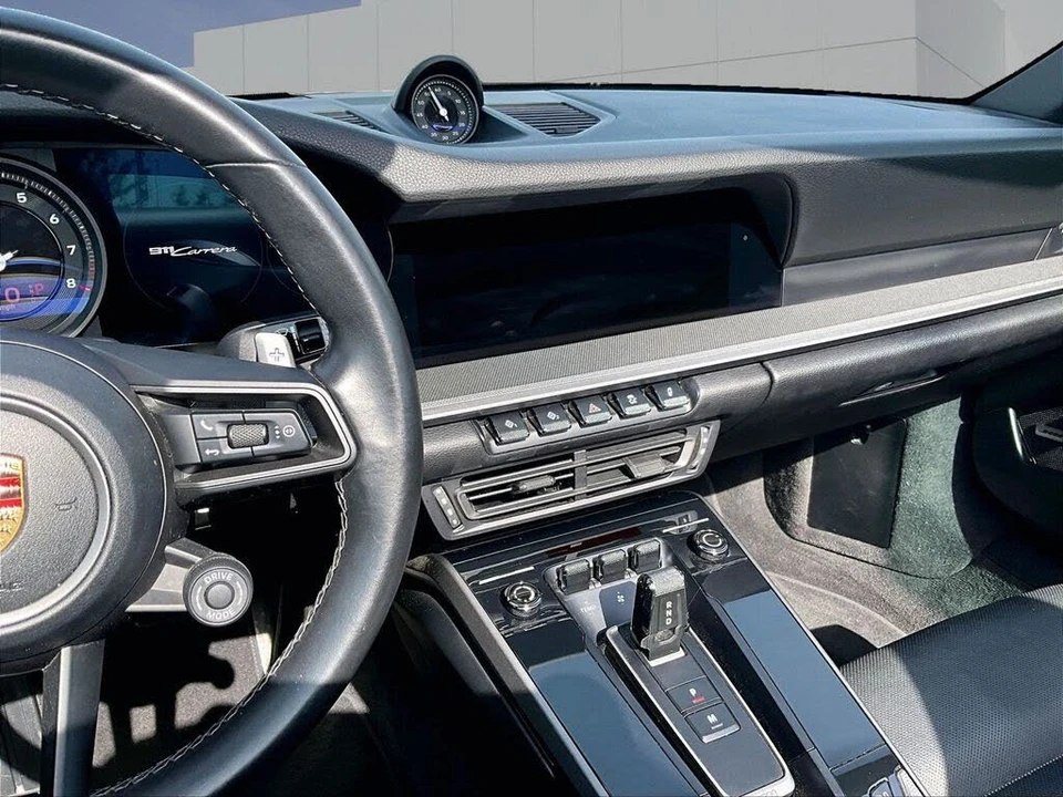 2024 Porsche 992 Carrera - Image 16 of 26