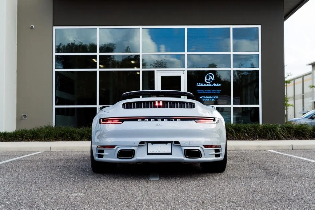 2024 Porsche 992 Carrera - Image 4 of 6
