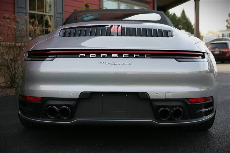 2024 Porsche 992 Carrera - Image 10 of 31