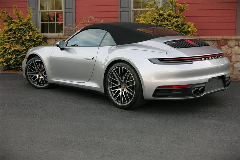 2024 Porsche 992 Carrera - Image 12 of 31