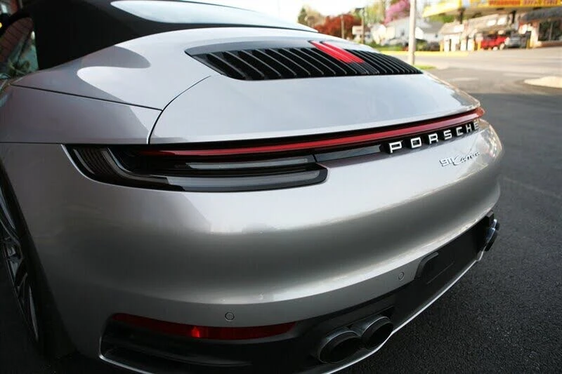 2024 Porsche 992 Carrera - Image 11 of 31
