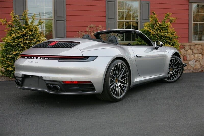 2024 Porsche 992 Carrera - Image 15 of 31