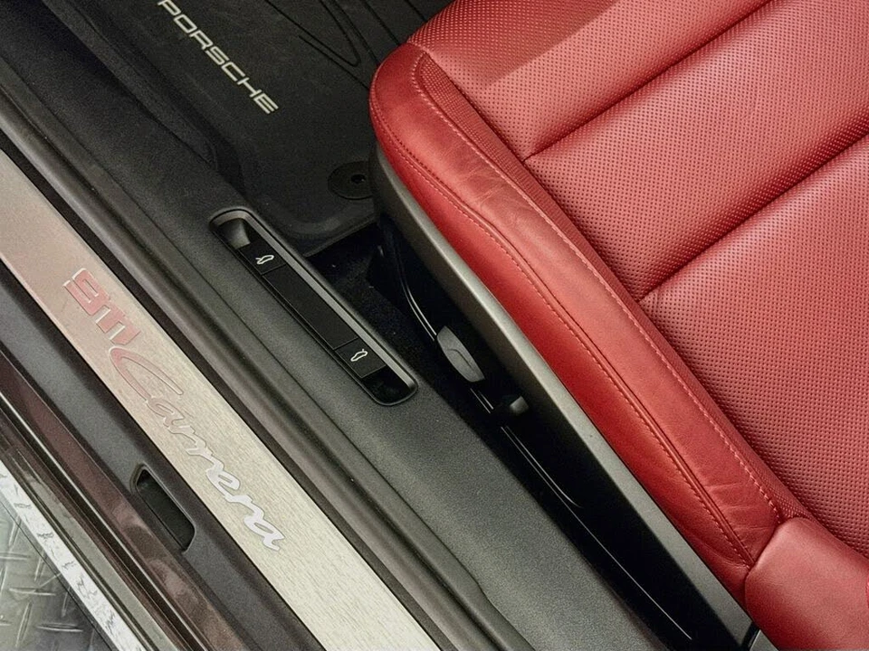 2024 Porsche 992 Carrera - Image 27 of 31