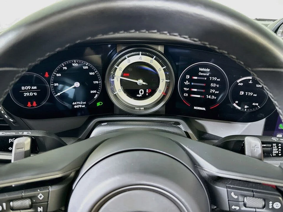 2024 Porsche 992 Carrera - Image 13 of 31