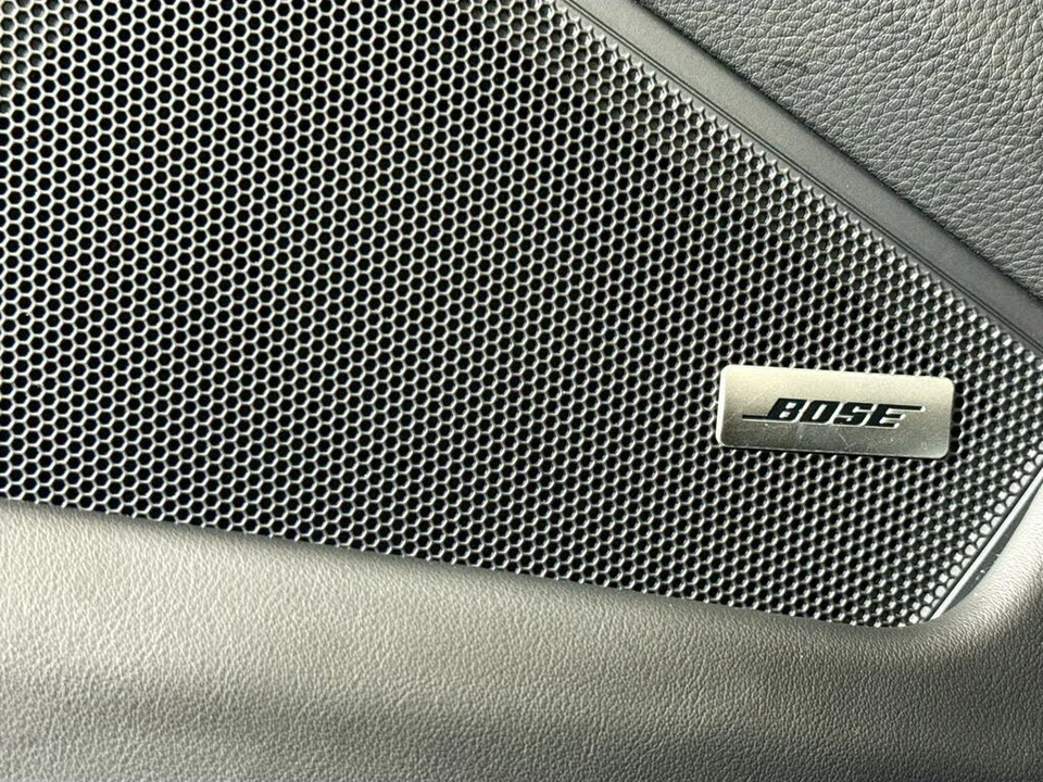 2024 Porsche 992 Carrera - Image 24 of 30