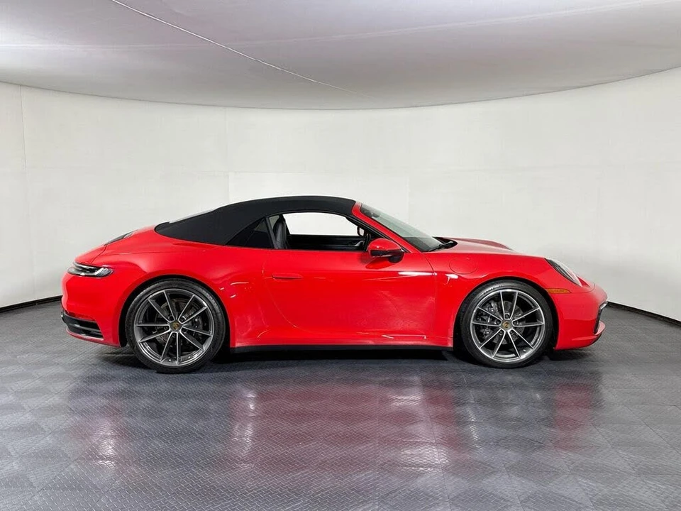 2024 Porsche 992 Carrera - Image 8 of 30