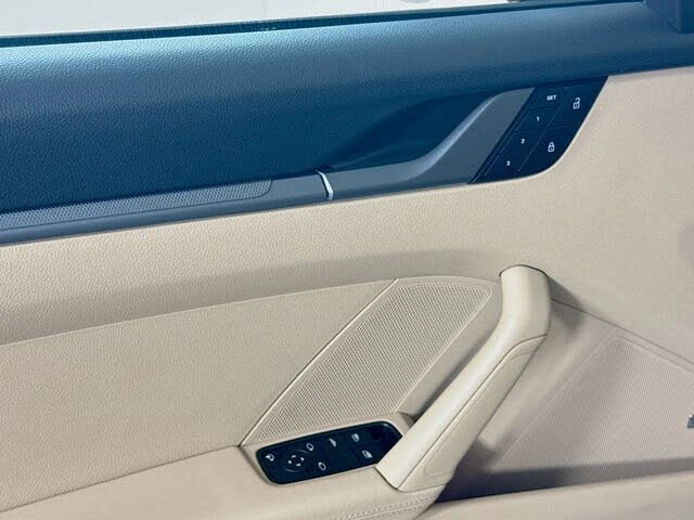 2024 Porsche 992 Carrera - Image 19 of 31