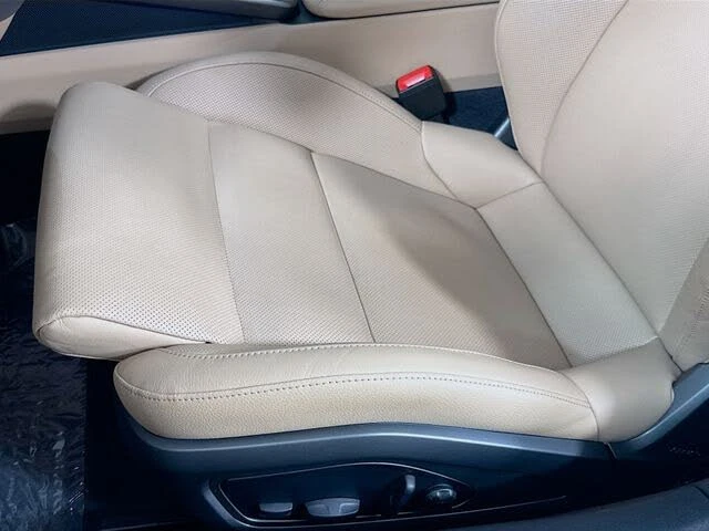 2024 Porsche 992 Carrera - Image 21 of 31
