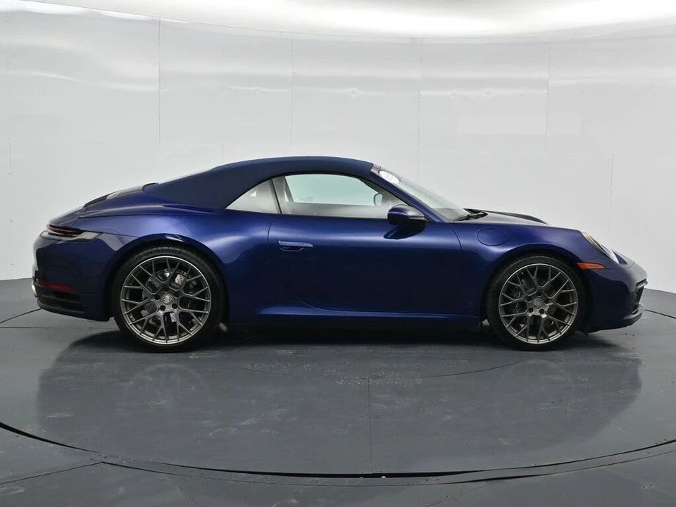 2024 Porsche 992 Carrera - Image 8 of 25