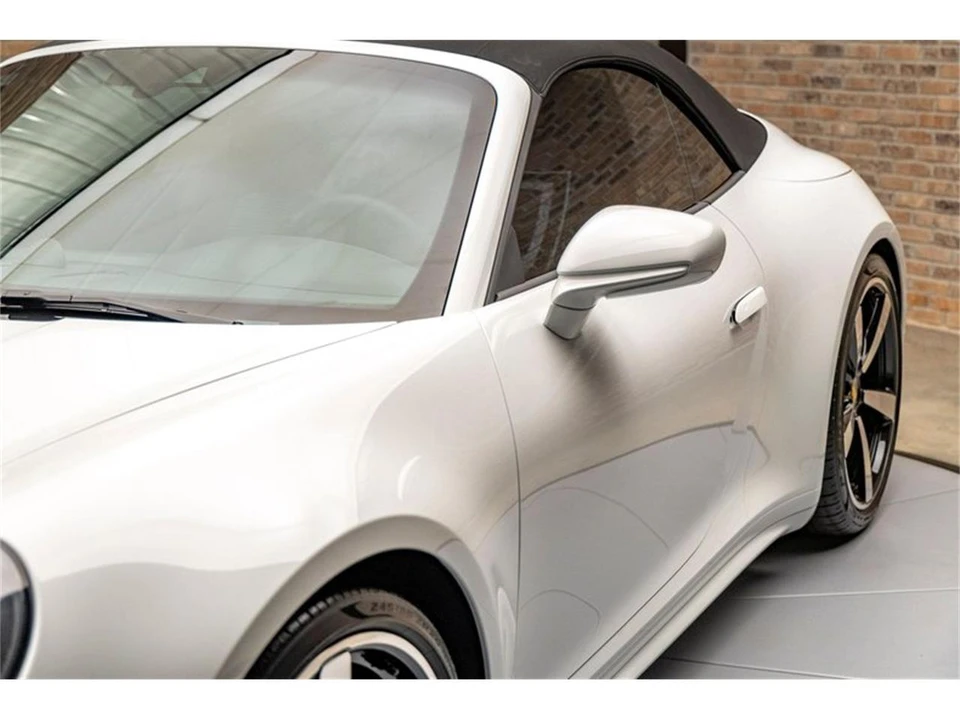 2024 Porsche 992 Carrera - Image 14 of 31
