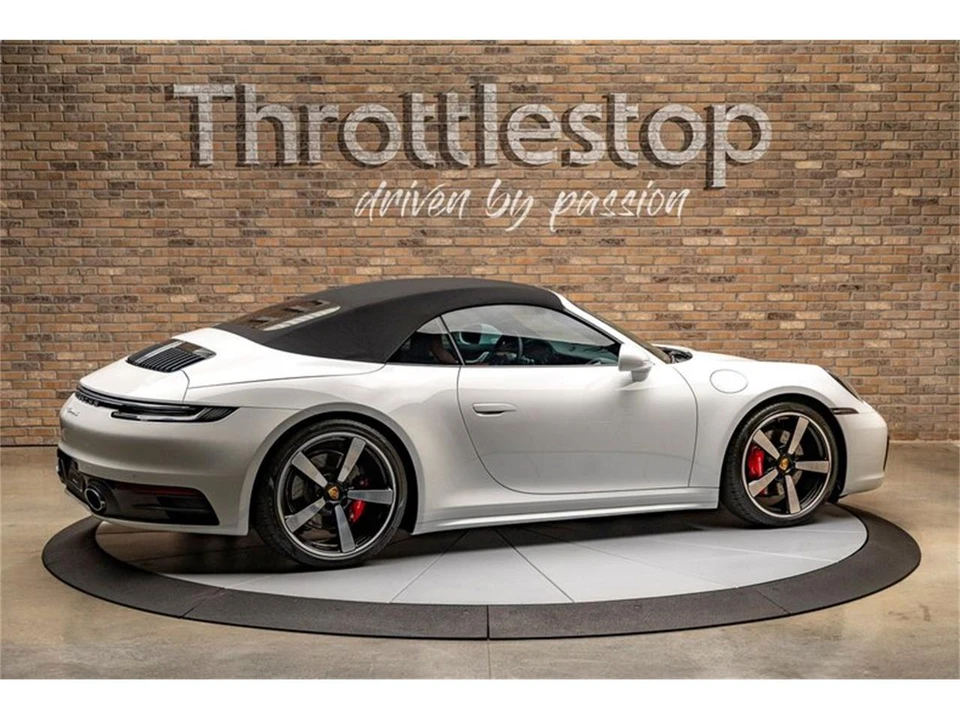 2024 Porsche 992 Carrera - Image 6 of 31