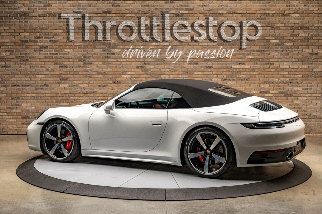 2024 Porsche 992 Carrera - Image 10 of 24