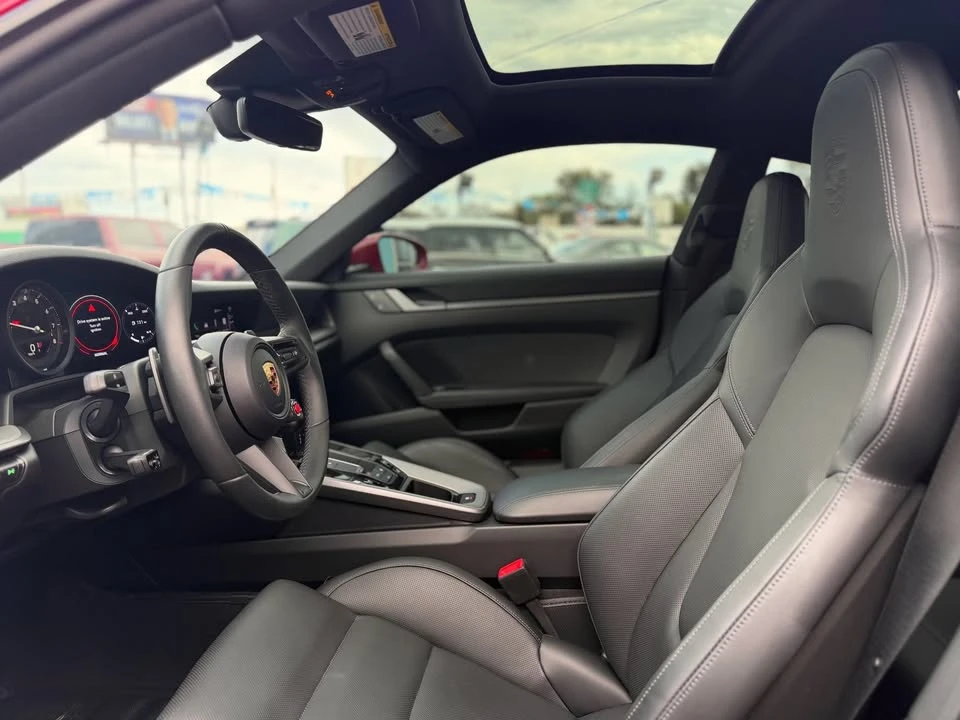 2024 Porsche 992 Carrera - Image 9 of 20