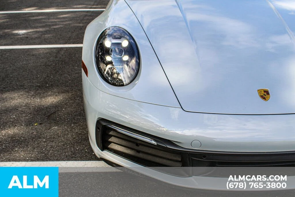 2024 Porsche 992 Carrera - Image 11 of 31