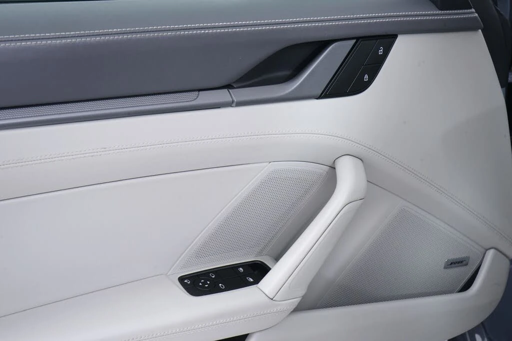 2024 Porsche 992 Carrera - Image 29 of 30