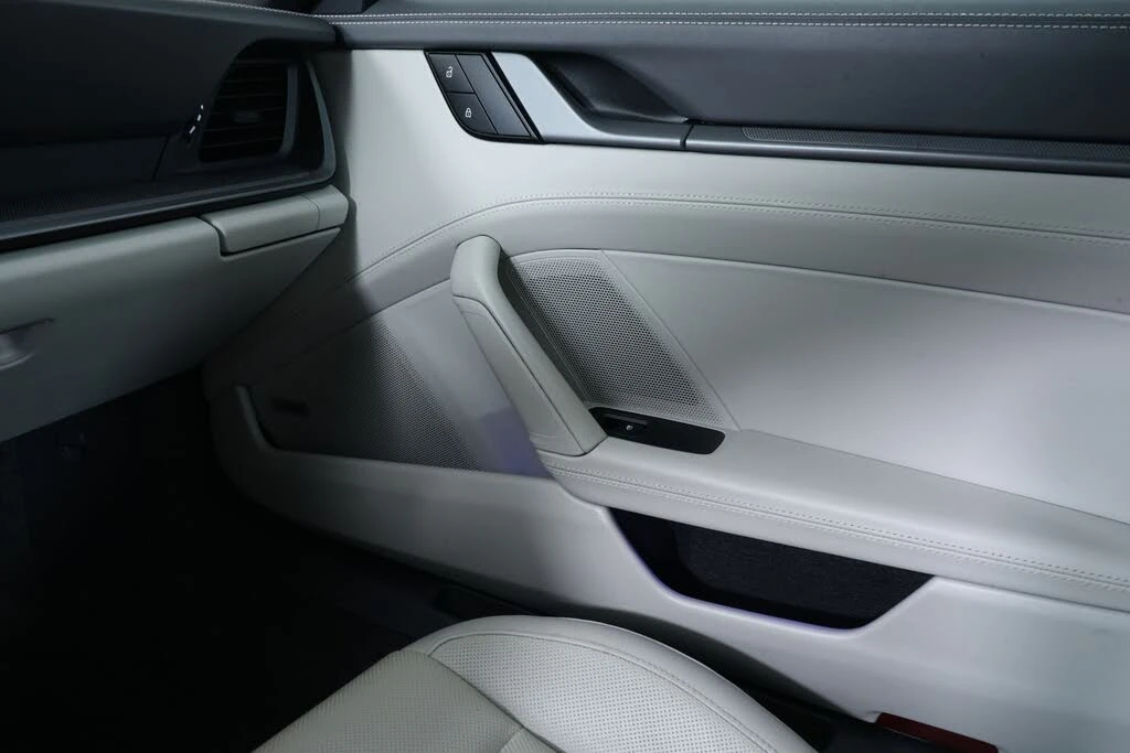 2024 Porsche 992 Carrera - Image 21 of 30