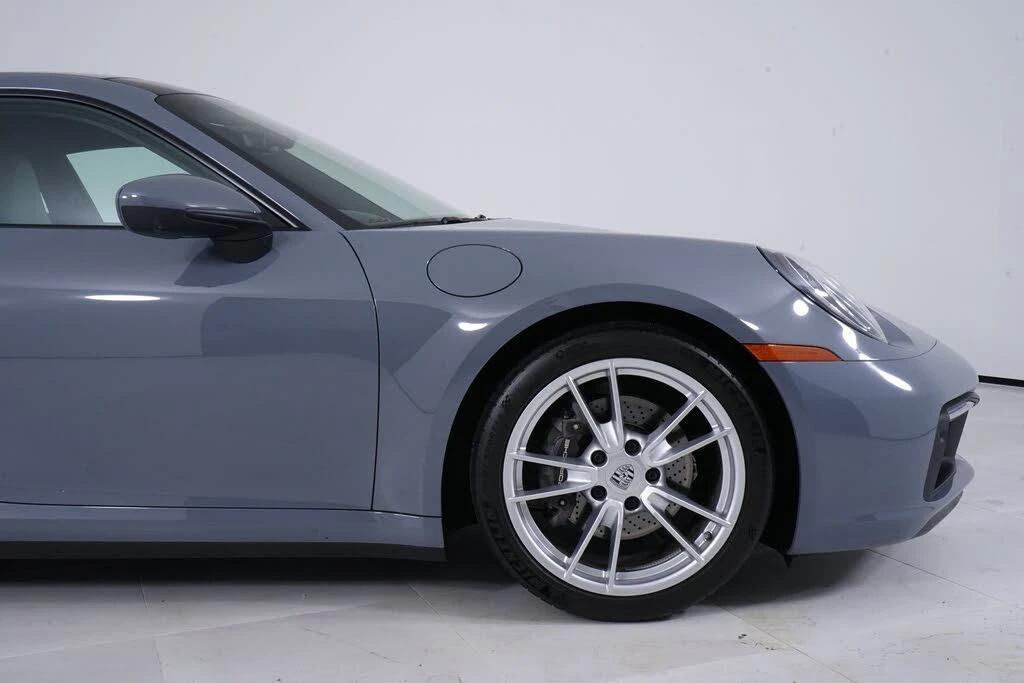 2024 Porsche 992 Carrera - Image 14 of 30