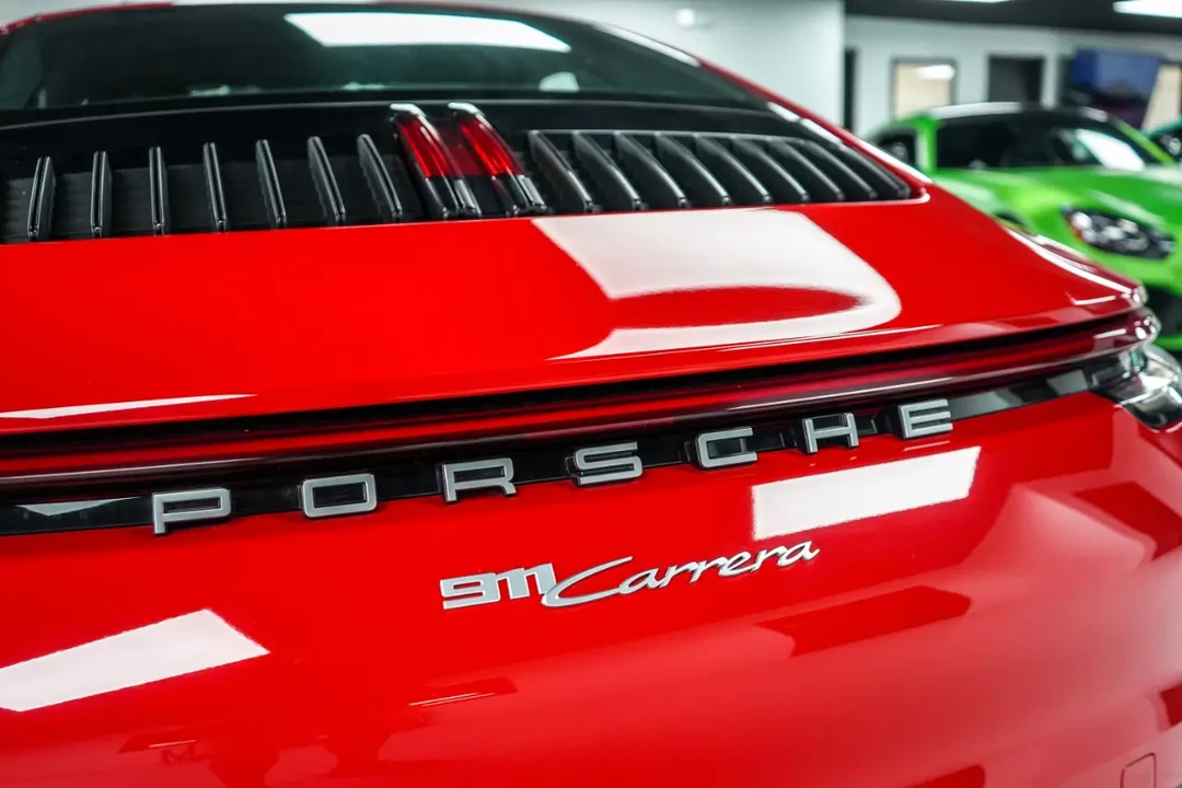 2024 Porsche 992 Carrera - Image 9 of 26