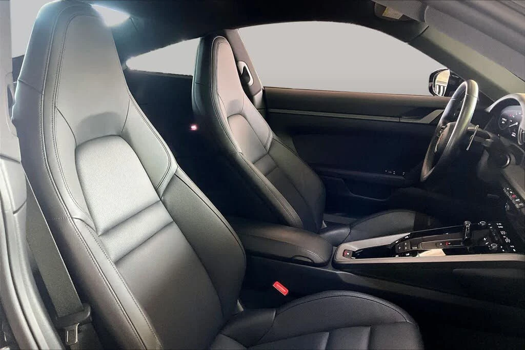 2024 Porsche 992 Carrera - Image 8 of 31