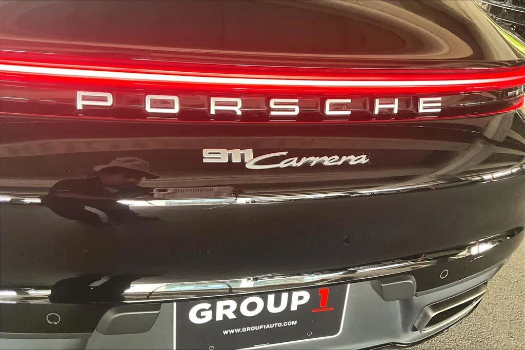 2024 Porsche 992 Carrera - Image 9 of 31