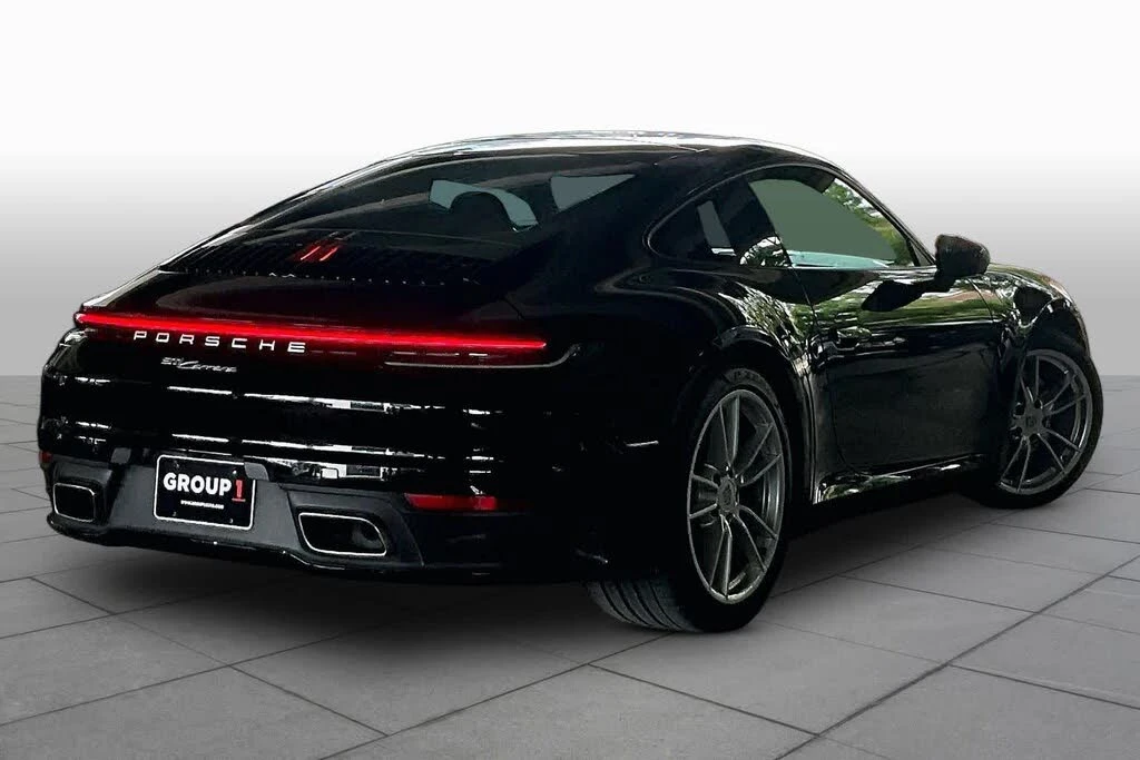 2024 Porsche 992 Carrera - Image 12 of 31