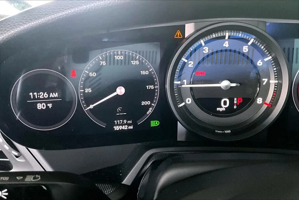 2024 Porsche 992 Carrera - Image 24 of 31