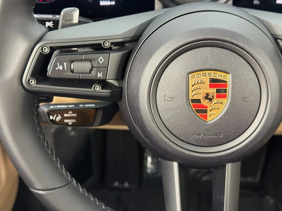 2024 Porsche 992 Carrera - Image 20 of 31