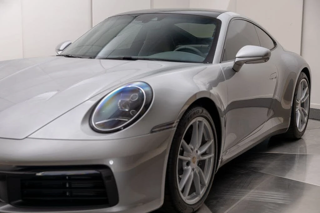 2024 Porsche 992 Carrera - Image 9 of 31