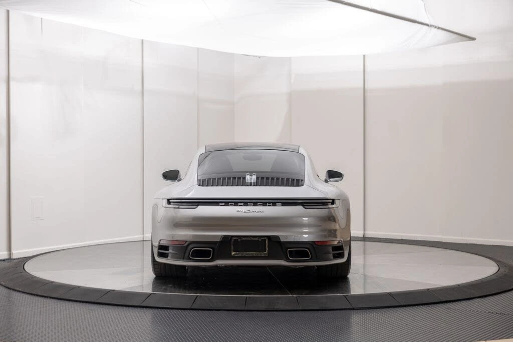 2024 Porsche 992 Carrera - Image 4 of 31