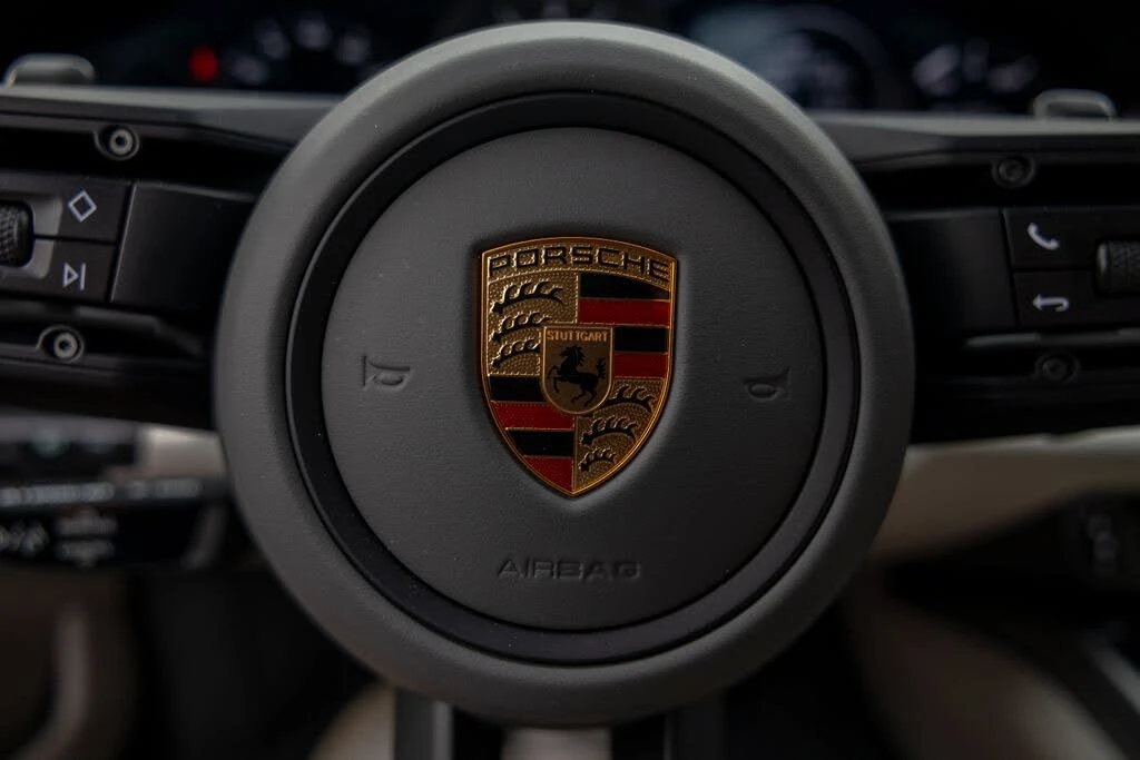 2024 Porsche 992 Carrera - Image 16 of 31