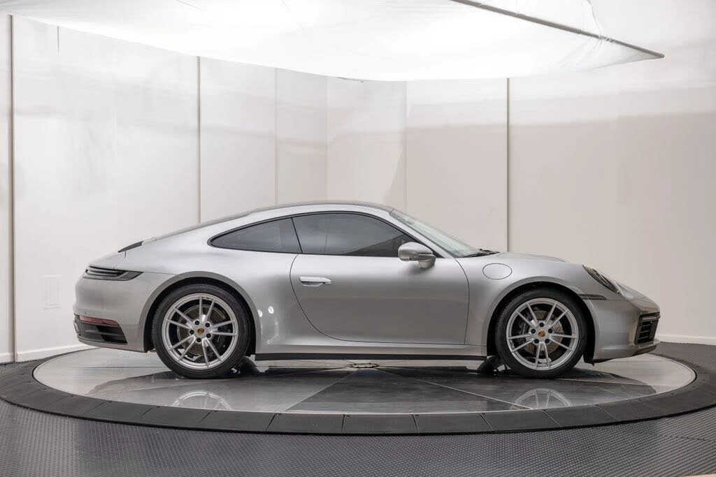 2024 Porsche 992 Carrera - Image 6 of 31