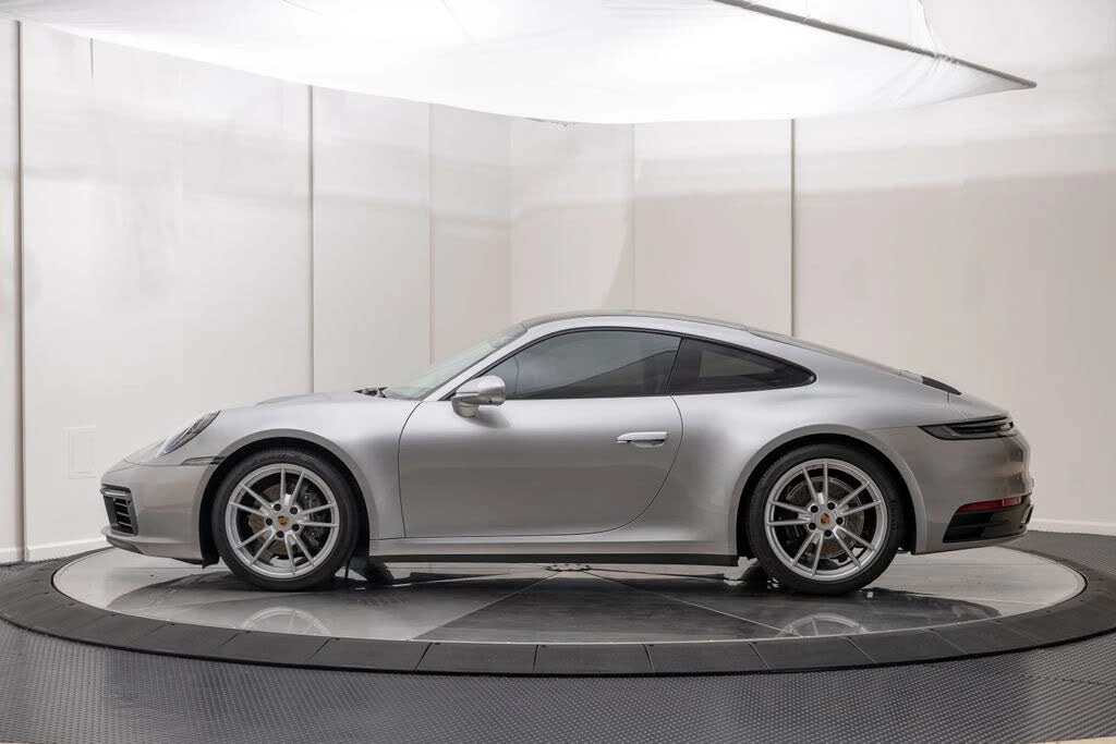 2024 Porsche 992 Carrera - Image 2 of 31