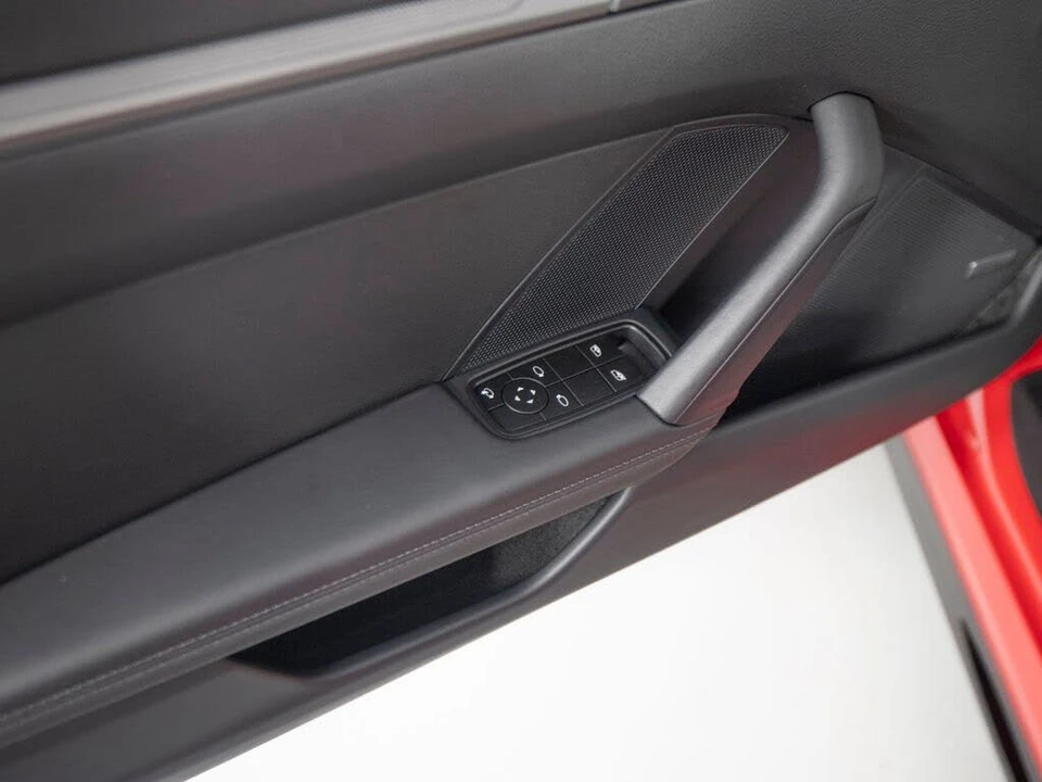 2024 Porsche 992 Carrera - Image 20 of 31