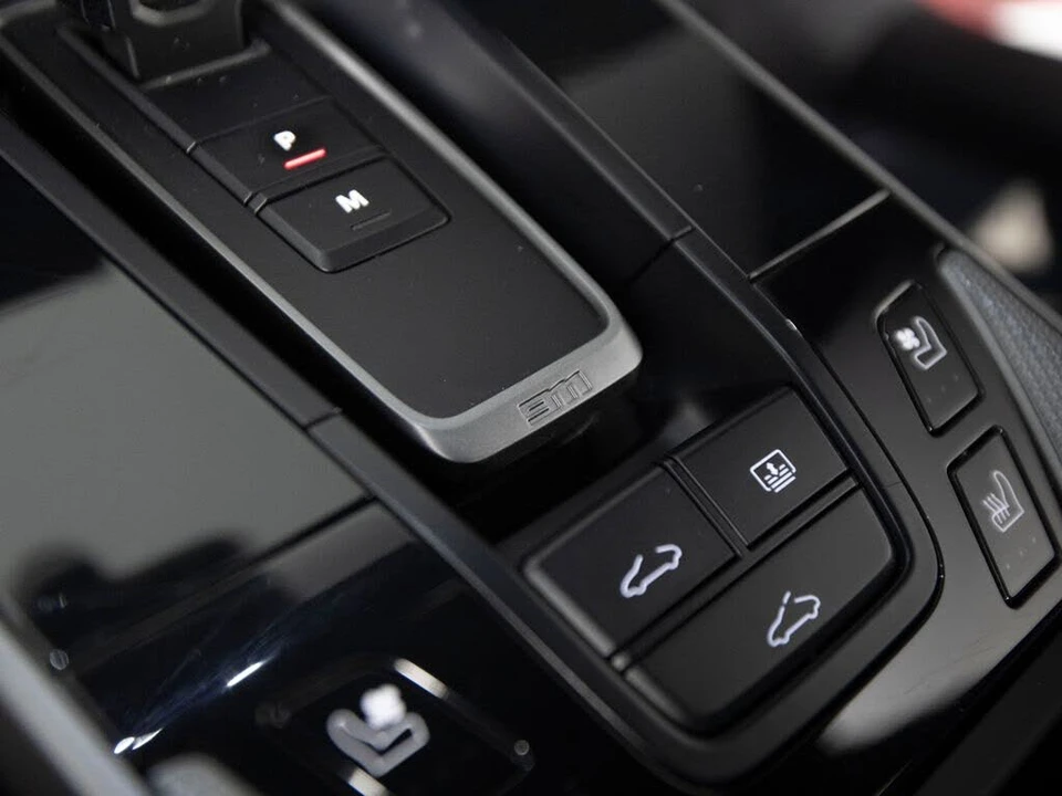 2024 Porsche 992 Carrera - Image 30 of 31