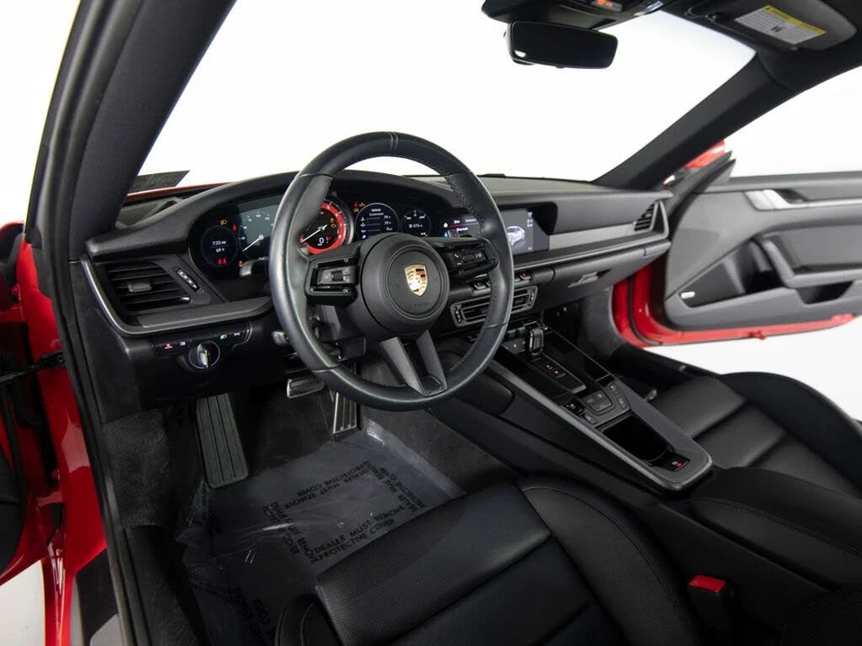 2024 Porsche 992 Carrera - Image 16 of 31