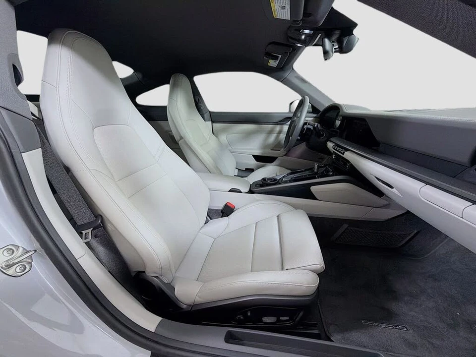 2024 Porsche 992 Carrera - Image 30 of 31