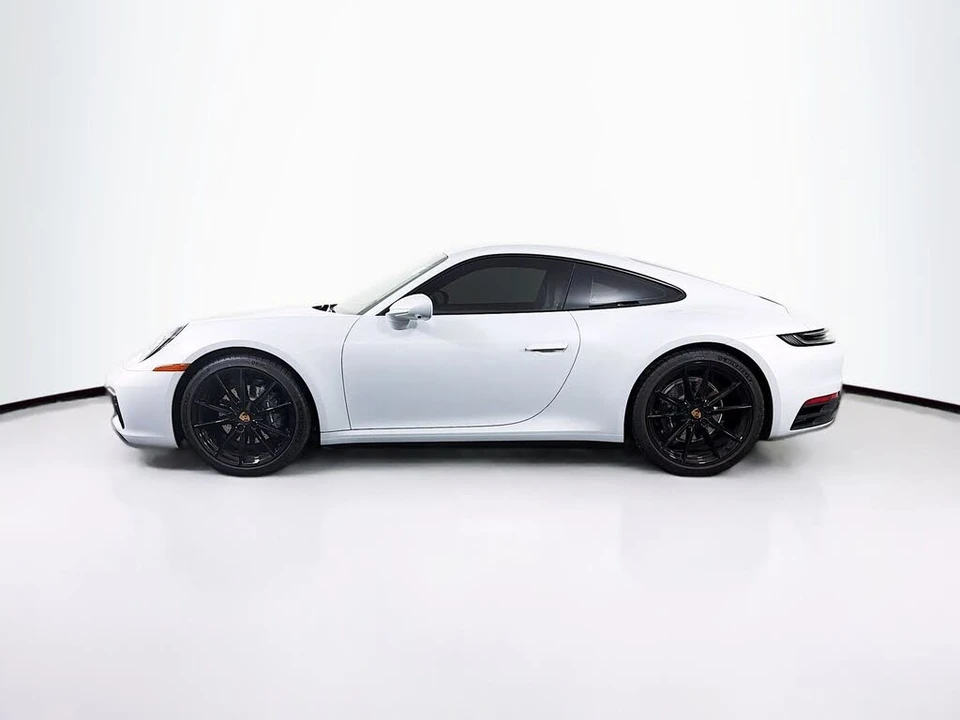 2024 Porsche 992 Carrera - Image 4 of 31