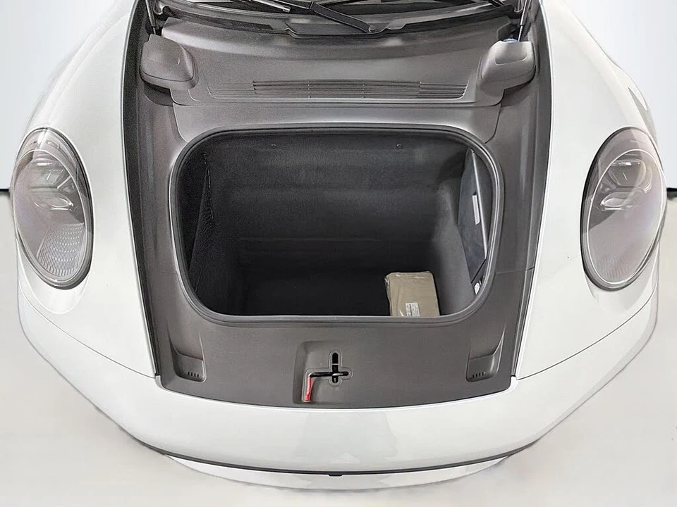 2024 Porsche 992 Carrera - Image 28 of 31