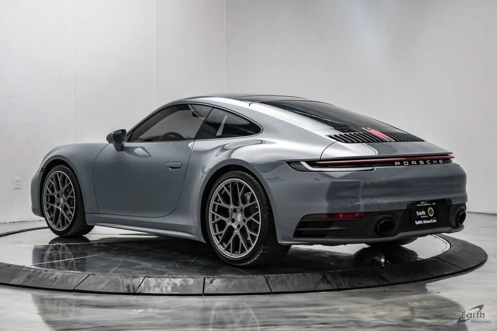 2024 Porsche 992 Carrera - Image 9 of 31