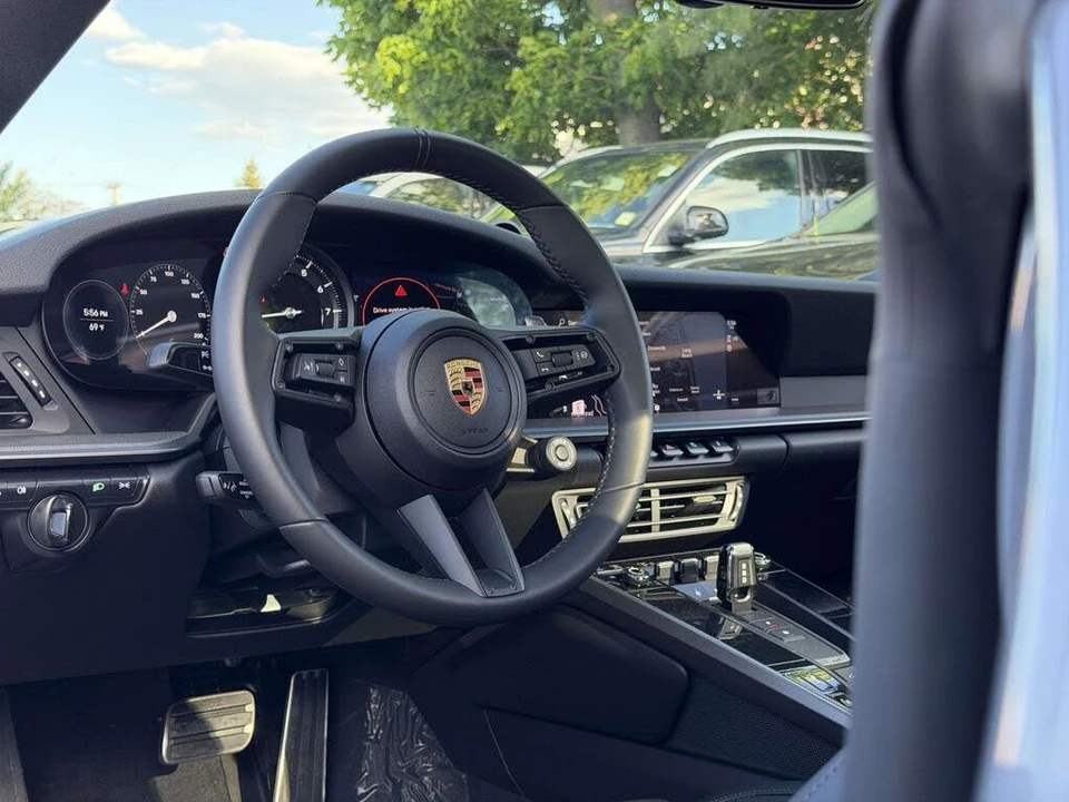 2024 Porsche 992 Carrera - Image 21 of 27